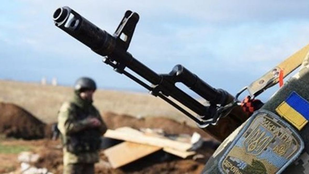 Ukrayna'da bir asker, 5 silah arkadaşını öldürdü