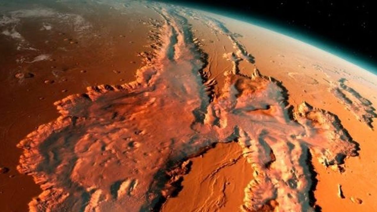 Mars'ta bilinen en büyük ve en uzun deprem tespit edildi