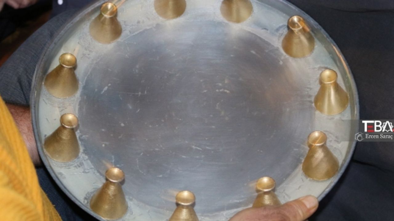 Ramazan gecelerinin eğlencesi 'sini zarf' oyunu