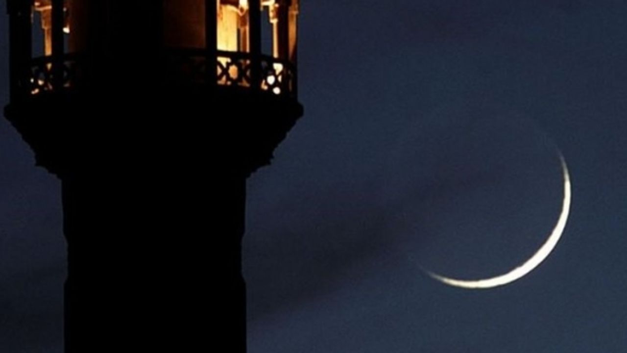 Suudi Arabistan'da Ramazan Bayramı pazartesi günü kutlanacak