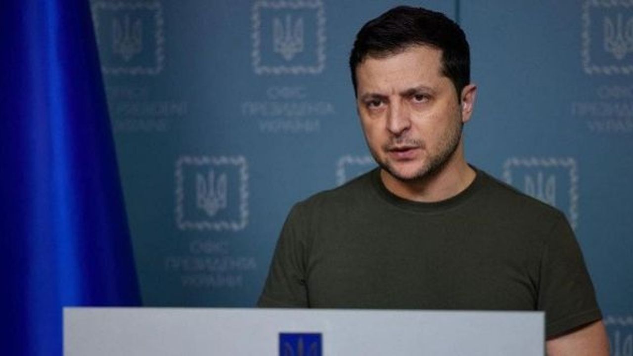 Zelenskiy: Dünya Ukrayna'nın güneyinde yapılanlara tepki göstermeli