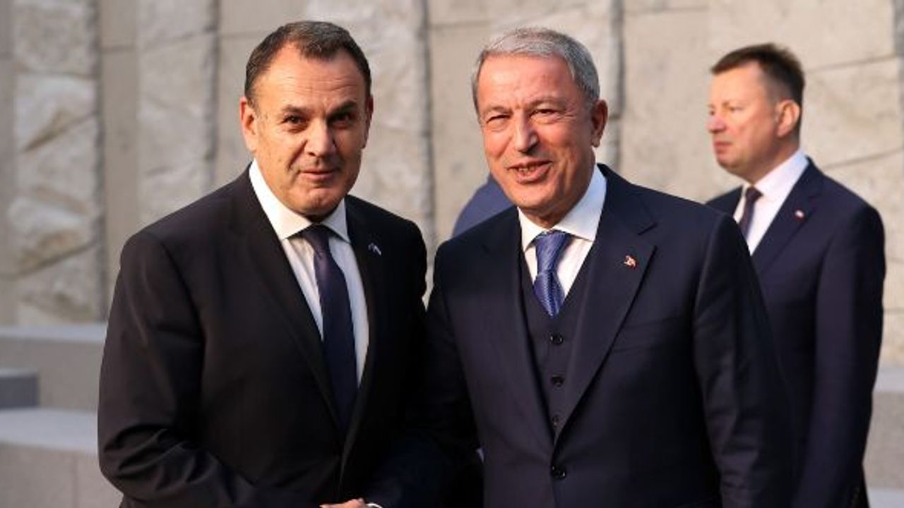 Akar, Yunan mevkidaşı Panagiotopoulos ile görüştü