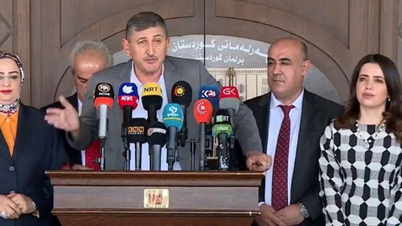 Azad Küreci: Kota sandalyesinde değişiklik yaparak kendinize zarar vereceksiniz