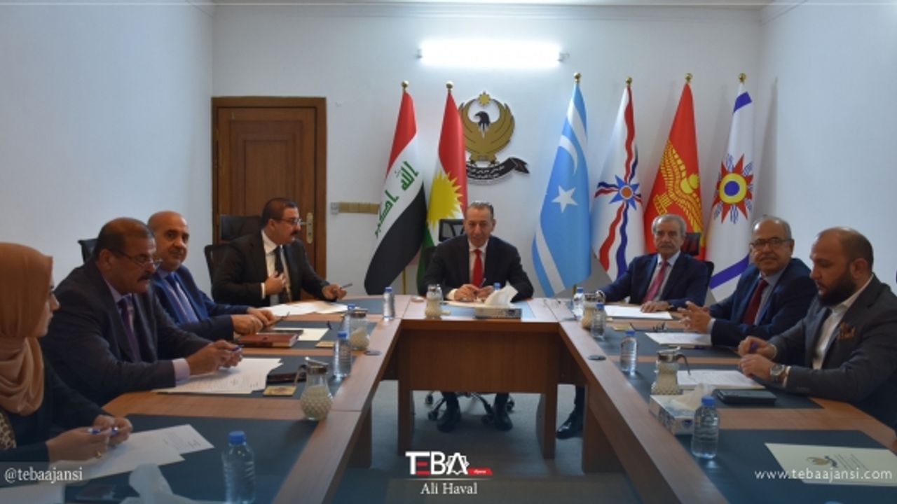Bakan Maruf'tan anayasa ve seçim hazırlıklarına ilişkin toplantı