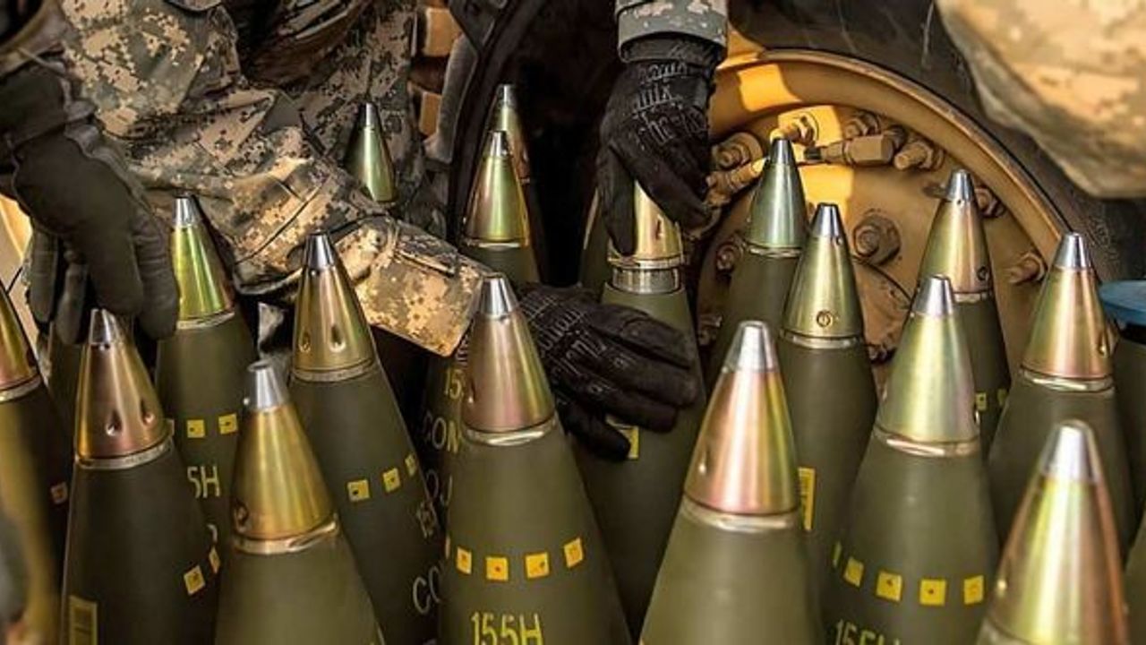 ABD: Ukrayna'ya göndermek için 100 bin obüs top mermisi alacağız
