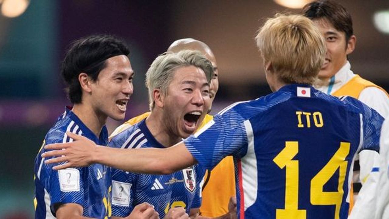 Almanya'yı deviren Japonya, Kosta Rika karşısında