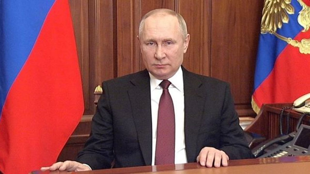 Putin, Aliyev ve Paşinyan ile üçlü görüşme yaptığını açıkladı