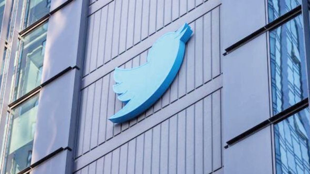 Twitter'ın, paylaşımları sansürlemek için FBI ile çalıştığı ifşa oldu