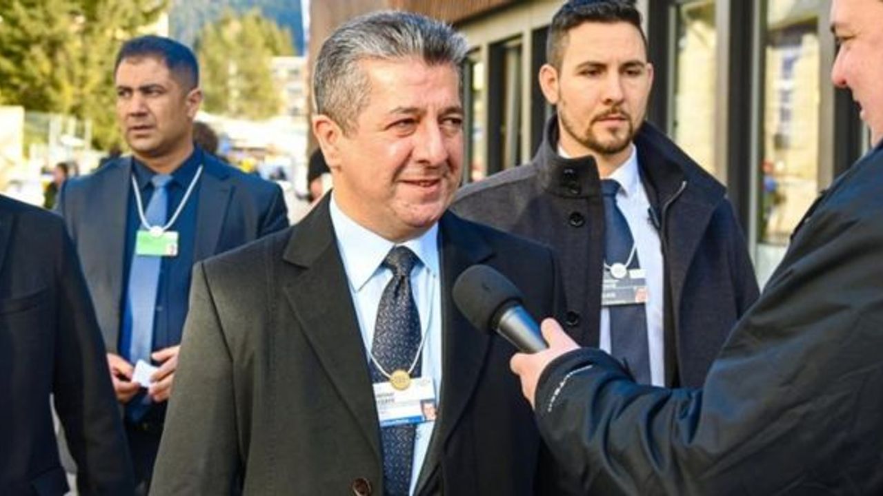 Mesrur Barzani Davos'ta gazetecilerin sorularını yanıtladı