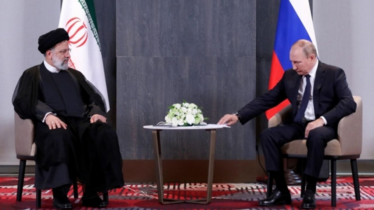Putin ile Reisi Suriye'yi görüştü