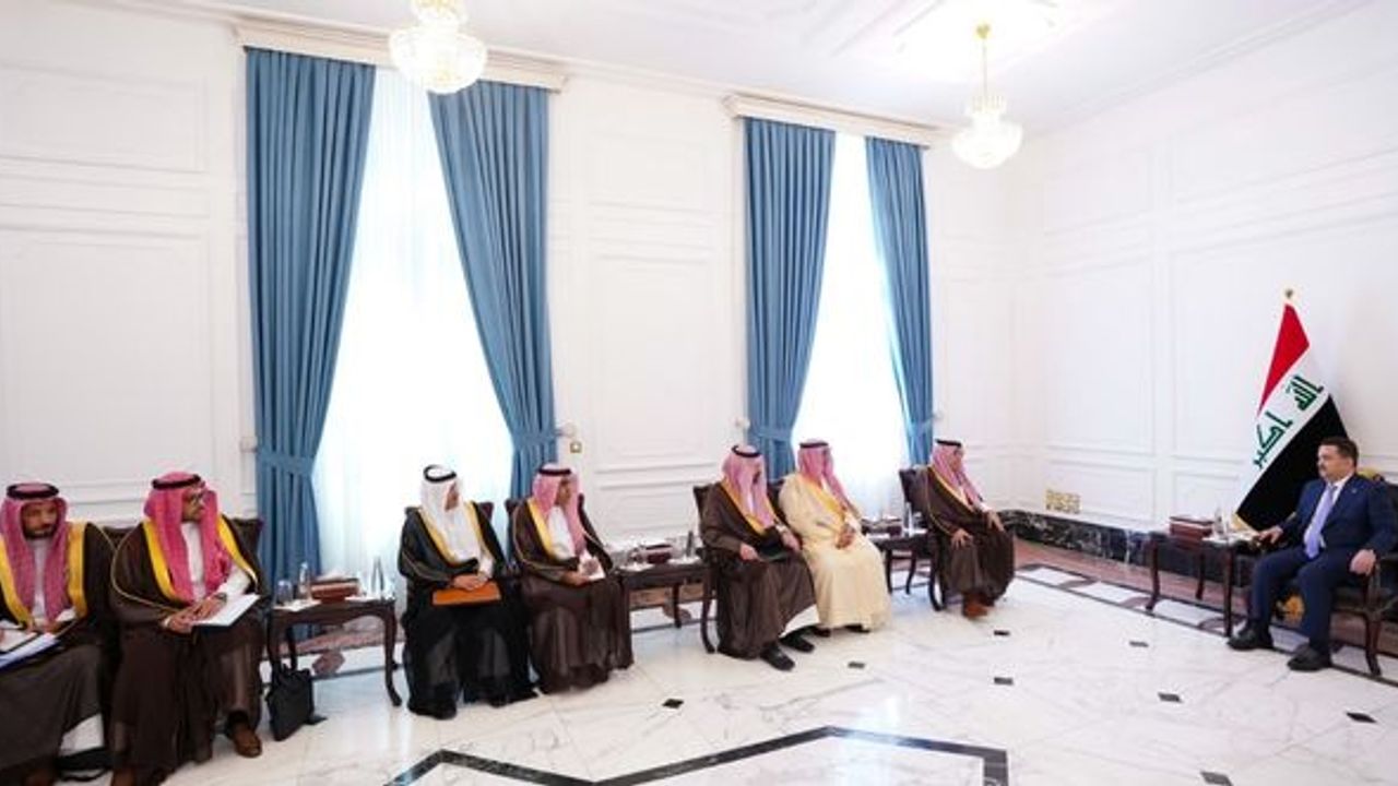 Başbakan Sudani ile Suudi Arabistan Ticaret Bakanı ikili ilişkileri görüştü
