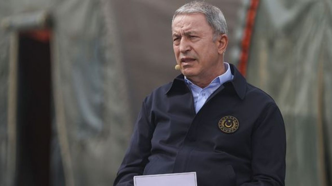 Savunma Bakanı Akar soruları yanıtladı