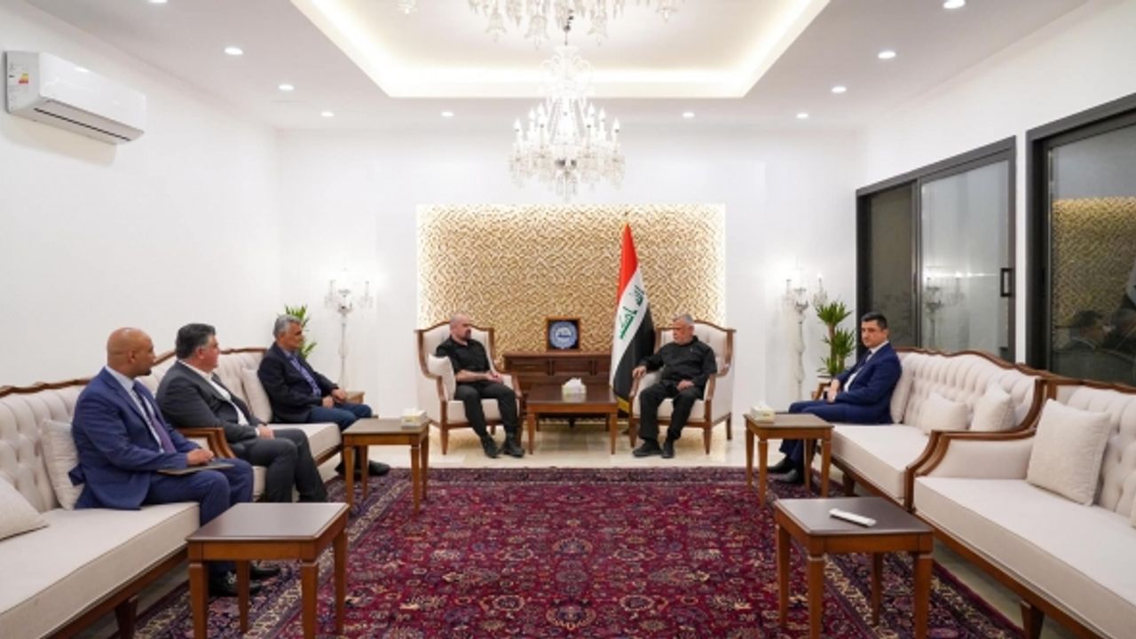 Talabani ile Amiri bir araya geldi