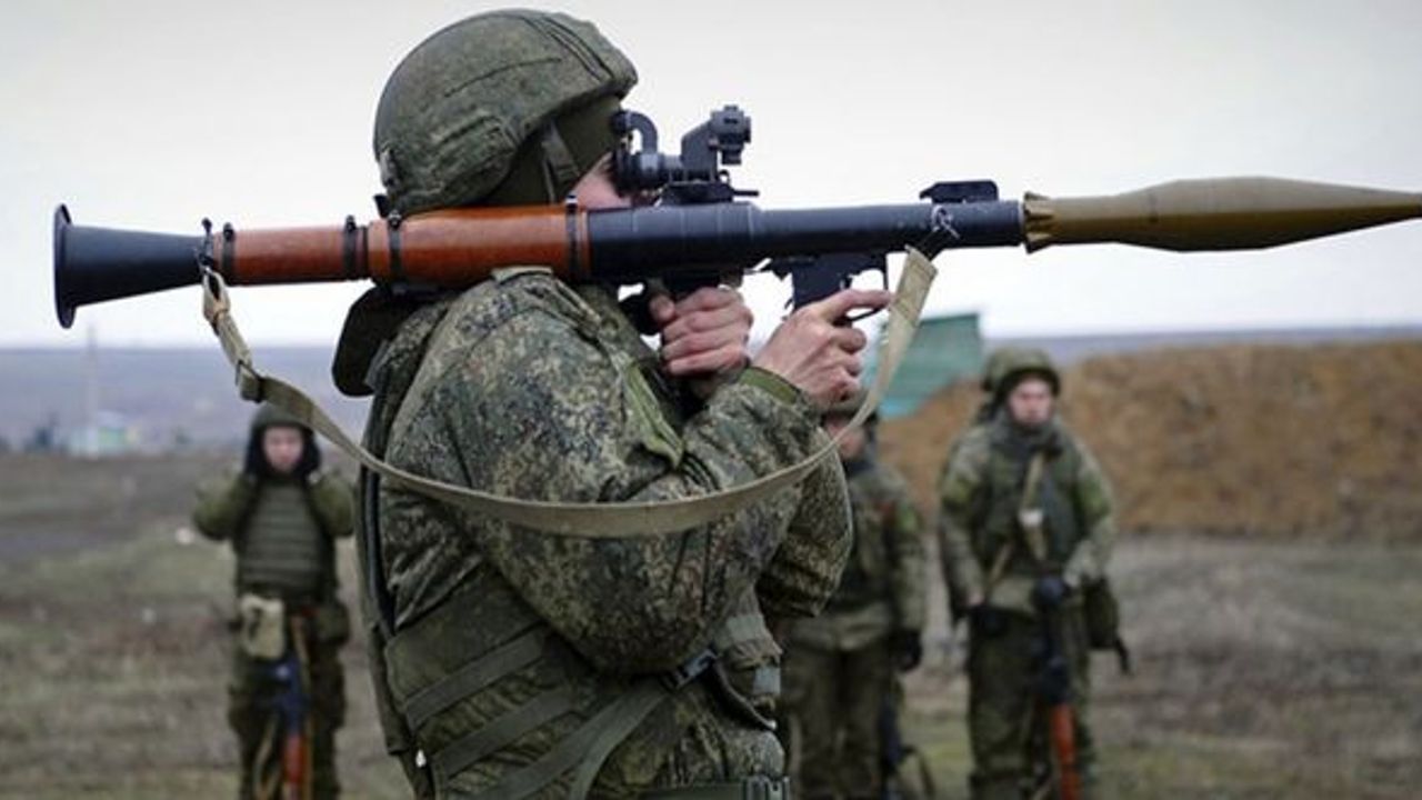 Ukrayna, 2022'de dünyanın en büyük üçüncü silah ithalatçısı oldu
