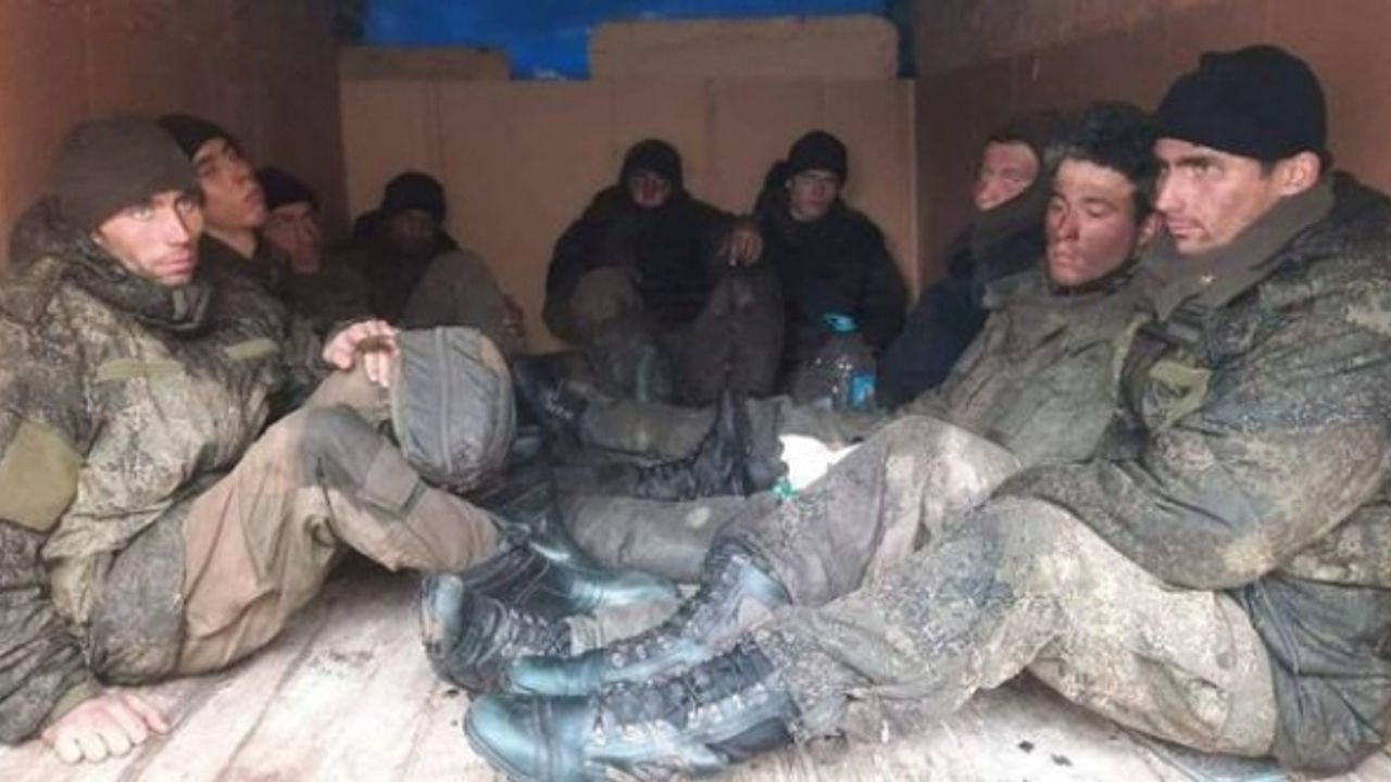Ukrayna: Tüm ağır yaralı esir askerleri Rusya’ya teslim ettik