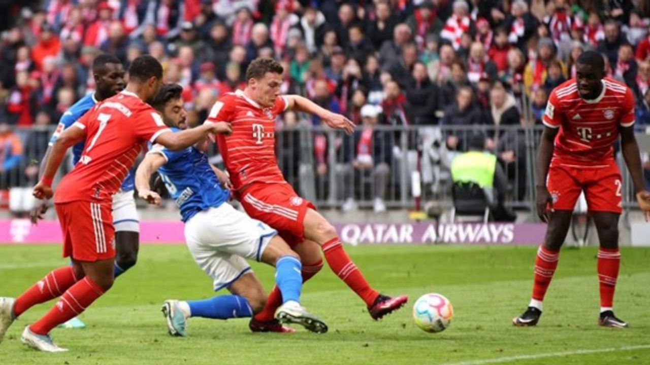 Bayern Münih sahasında Hoffenheim ile berabere kaldı