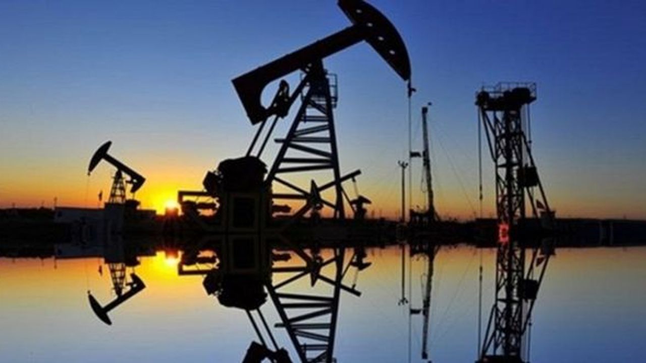 Brent petrolün varil fiyatı 86,24 dolar