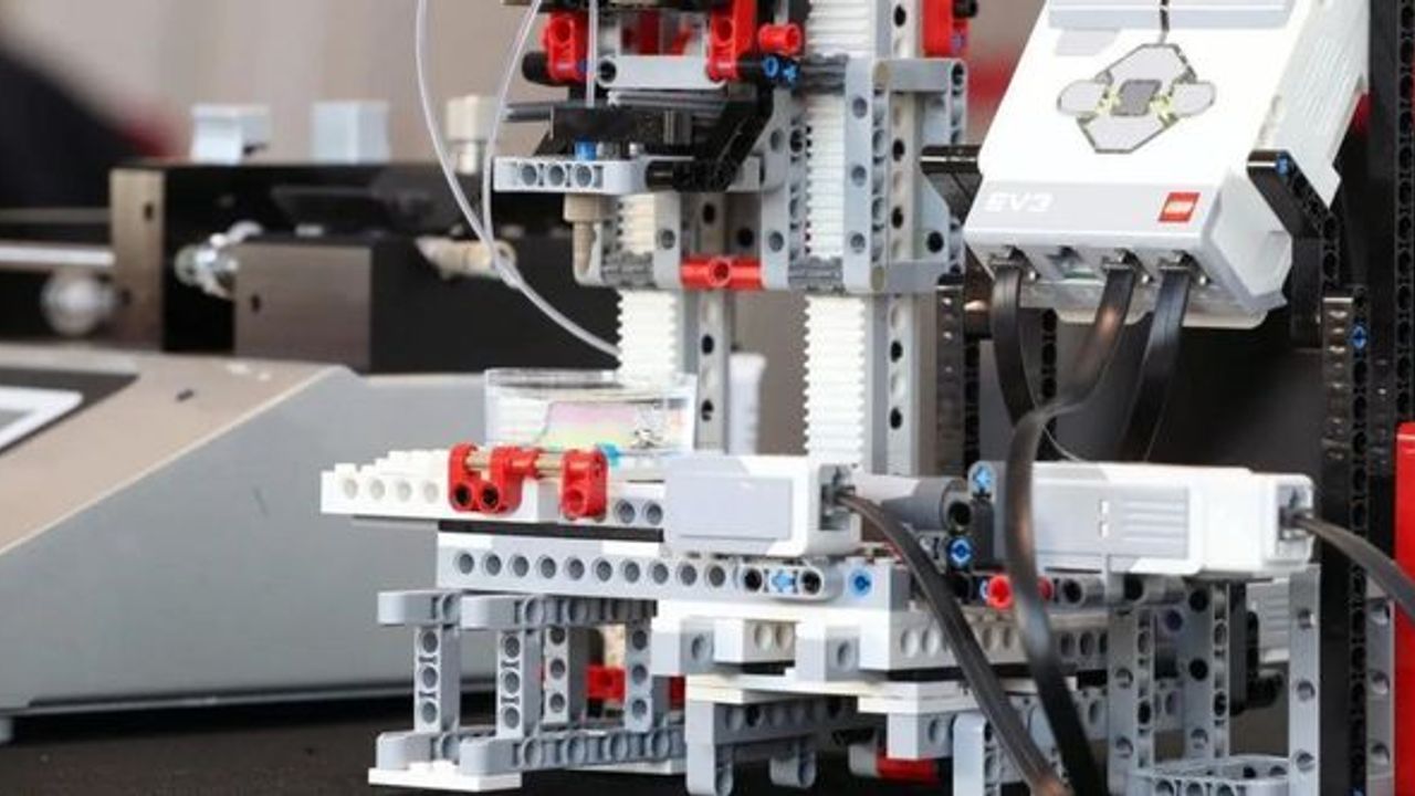 Legolardan yapılan bio yazıcıyla deri hücreleri üretildi