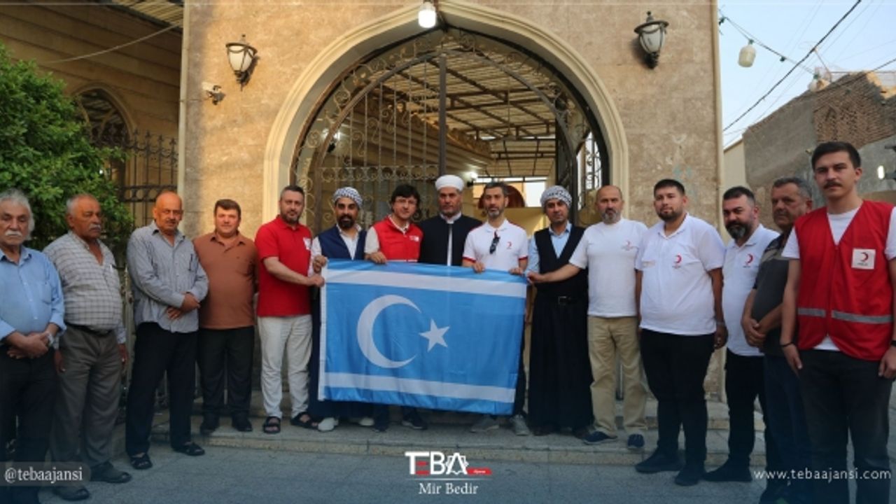 Erbil'de Türkmence hutbe için ayrılan camideki Türkmen vatandaş sayısı parmakla sayılacak kadar az!