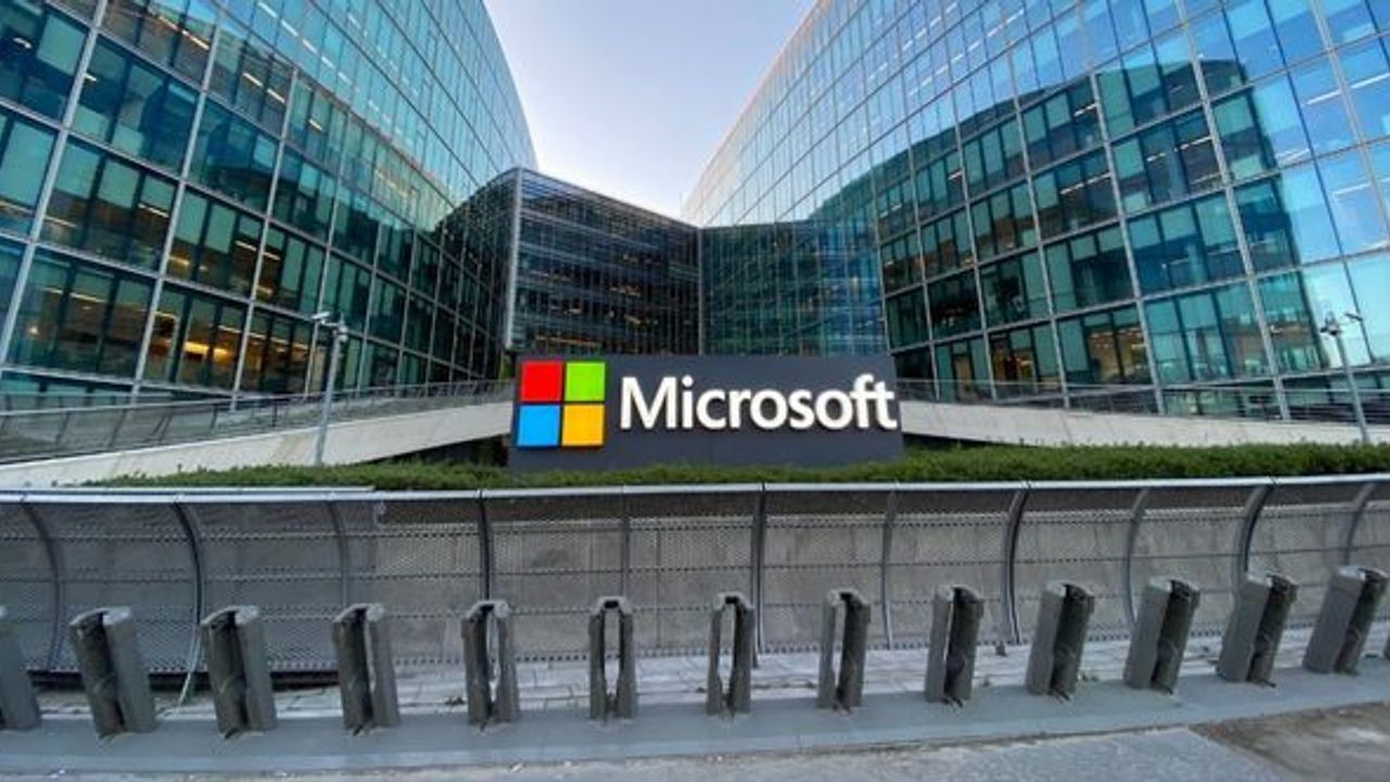 Microsoft’un değeri rekor seviyeye yükseldi
