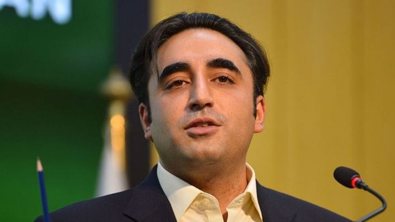 Pakistan Dışişleri Bakanı'ndan Irak'a ziyaret