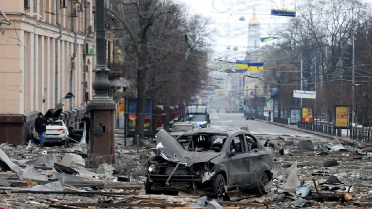 Rusya'nın Kiev'e hava saldırısında ölü ve yaralılar var 