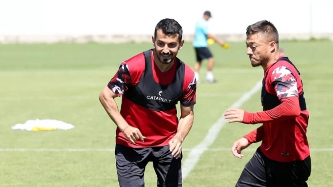 Sivasspor'un 2. etap Erzurum kampı başladı
