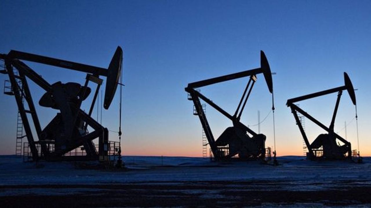 Brent petrolün varil fiyatı 85,16 dolar