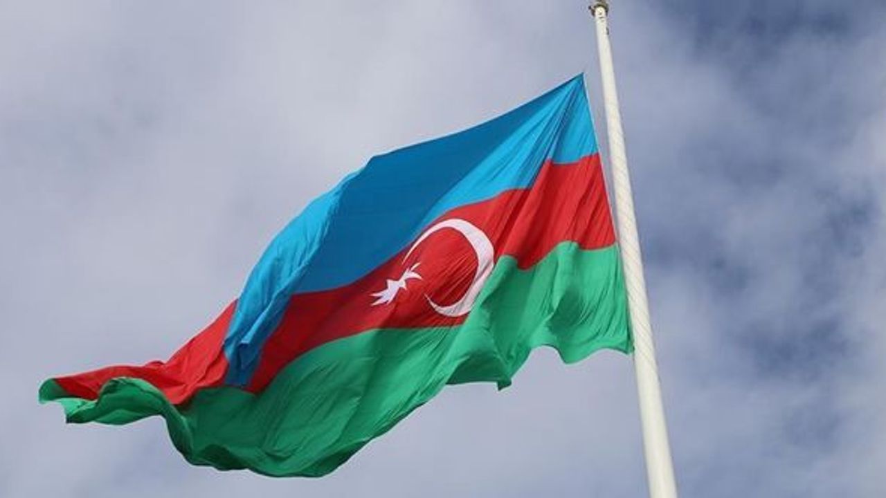Azerbaycan, Ermenistan'dan ordusunu Karabağ'dan çekmesini talep etti