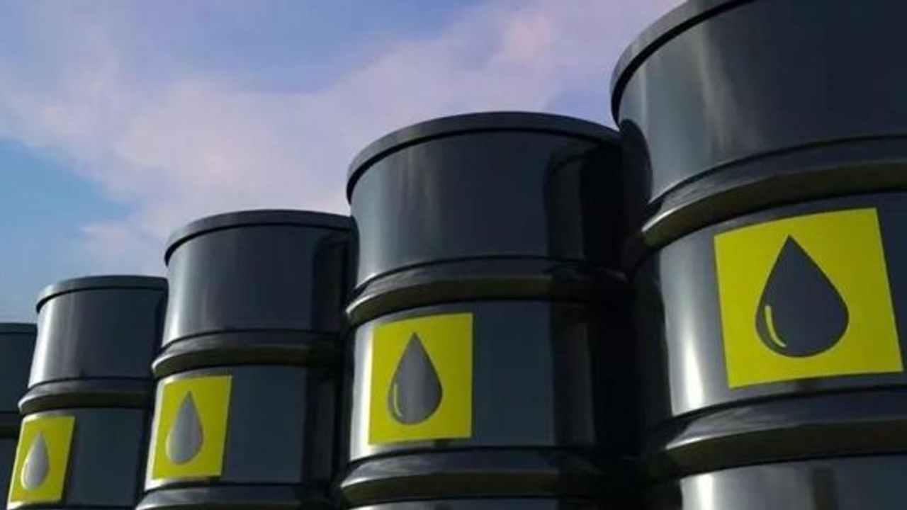 Brent petrolün varil fiyatı 92,44 dolar