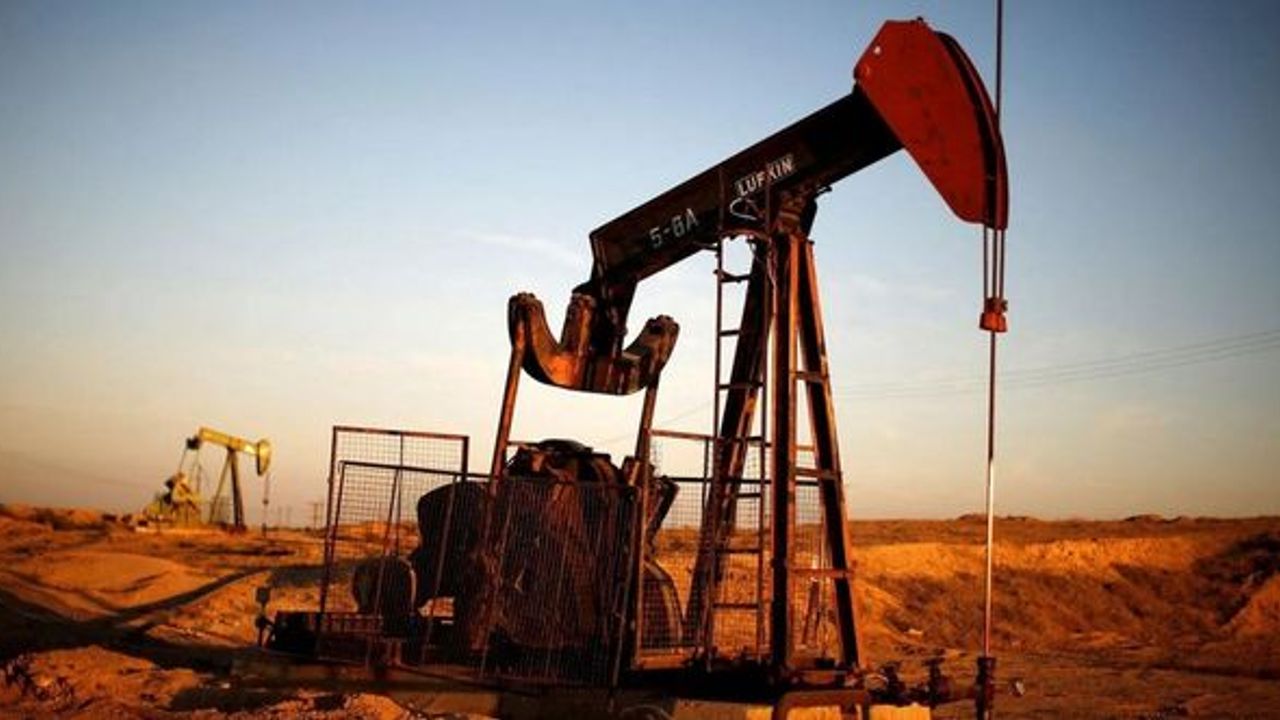 Brent petrolün varil fiyatı 92,67 dolar