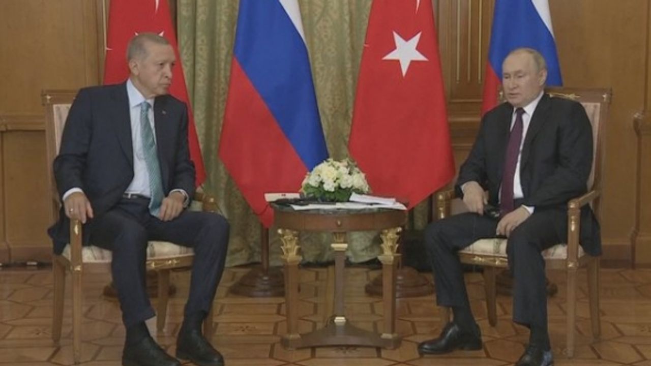 Erdoğan ile Rusya Devlet Başkanı Putin bir araya geldi