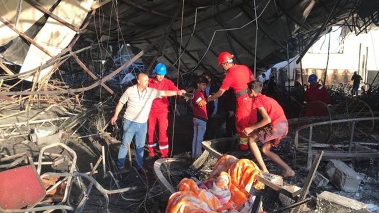 Musul’daki düğün salonunda yangın: 100 kişi hayatını kaybetti
