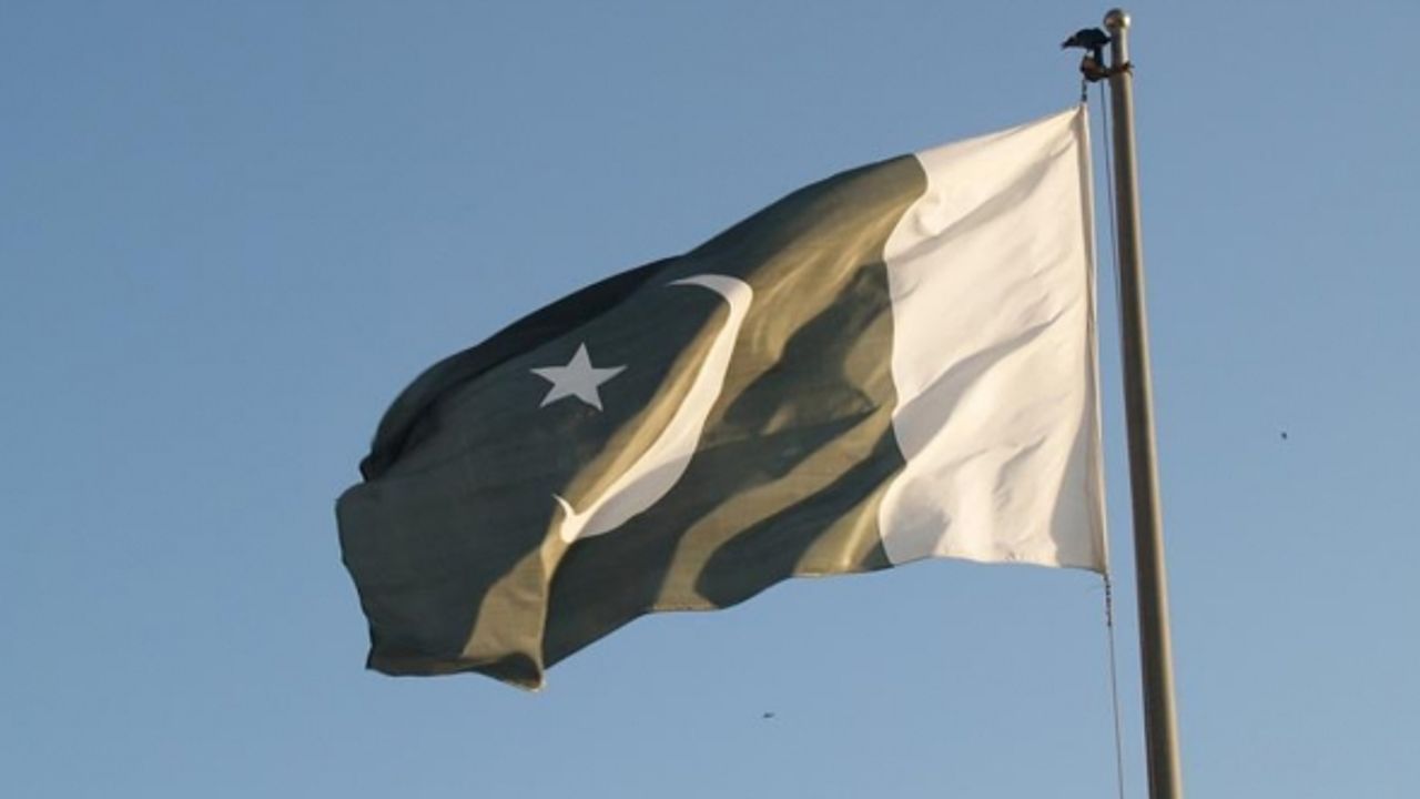 Pakistan: Karabağ'ı Azerbaycan'ın egemen toprağı olarak görüyoruz