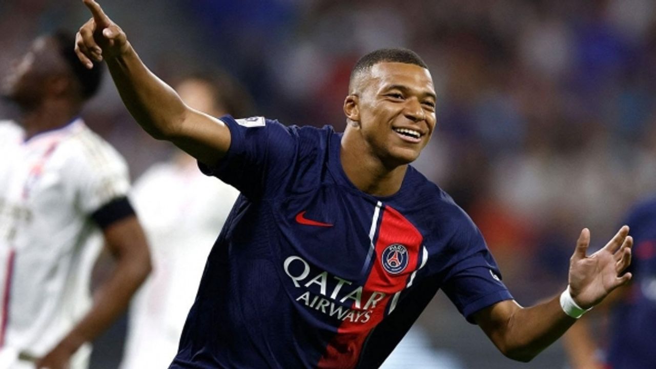 PSG fark attı, Lyon dibe çöktü