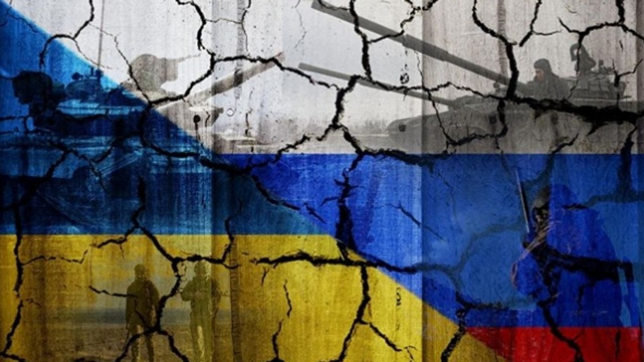 Rusya: Ukrayna ordusu Sivastopol'e seyir füzeleriyle saldırı düzenledi