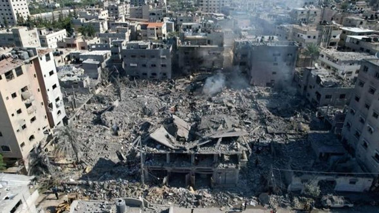 BM: Gazze'de 3 günlük yakıtımız kaldı
