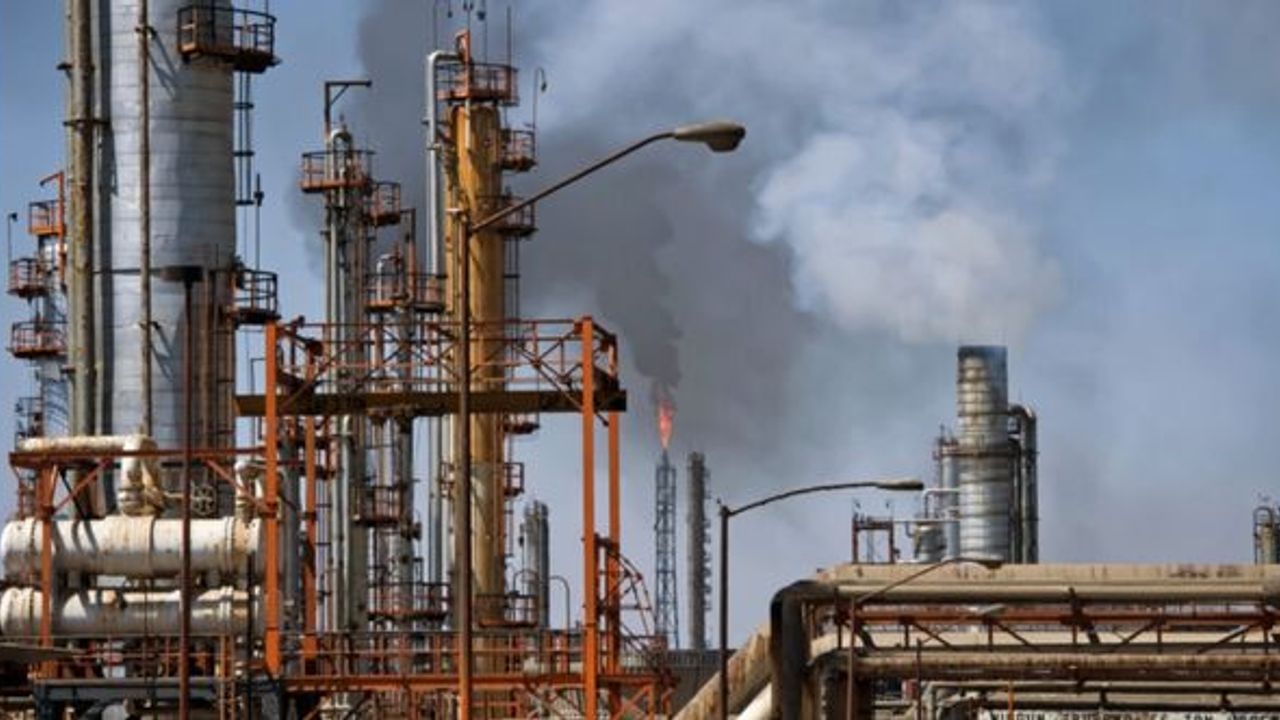 Brent petrolün varil fiyatı 87,51 dolar