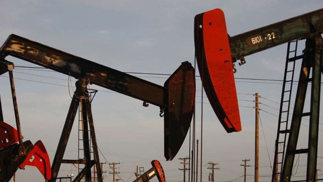 Brent petrolün varil fiyatı 89,31 dolar