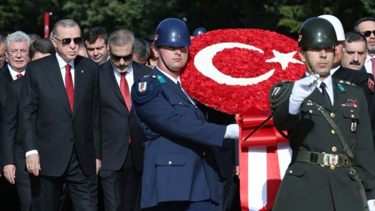 Erdoğan'dan Cumhuriyet'in 100. yıl dönümü mesajı