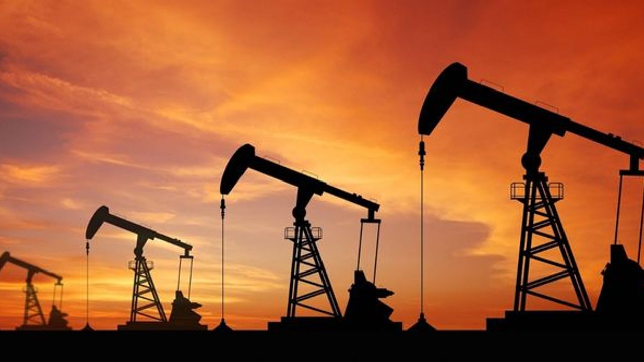 Brent petrolün varil fiyatı 93,36 dolar