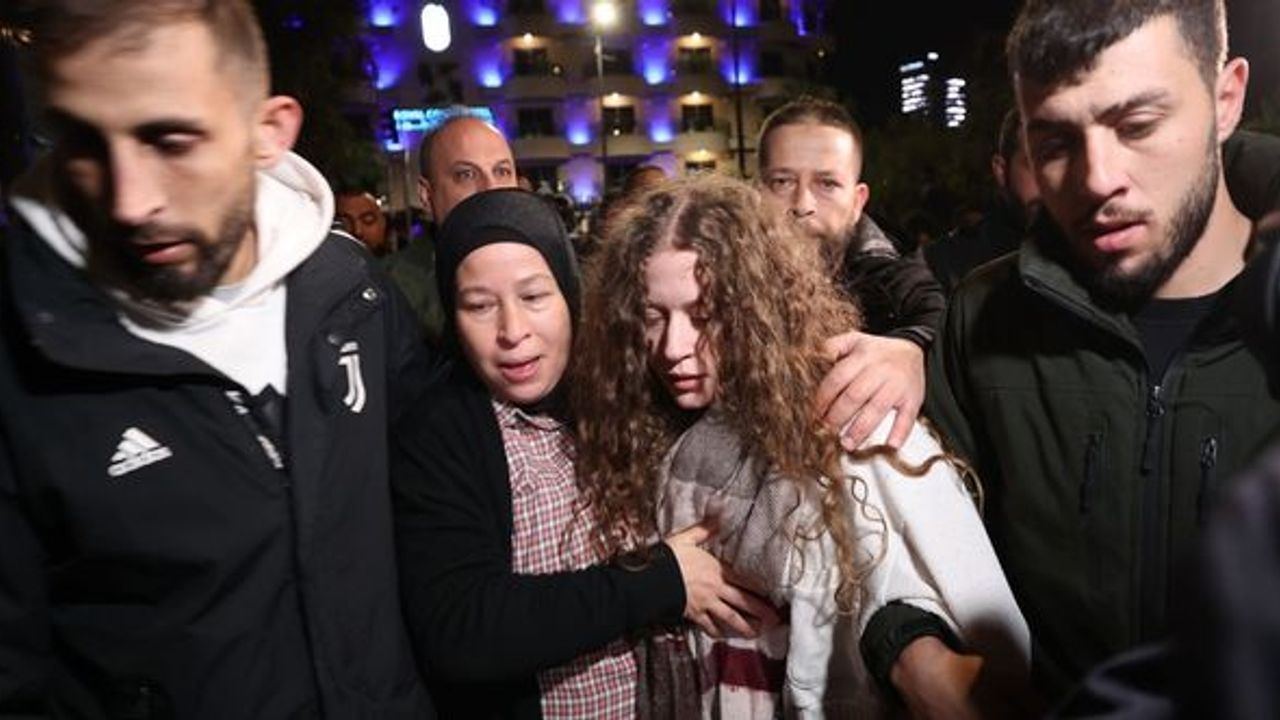 Filistinli 30 kadın ve çocuk esir, İsrail hapishanesinden serbest bırakıldı