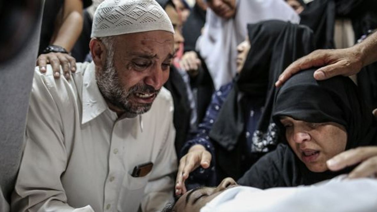 Gazze'de öldürülenlerin sayısı 11 bin 180'e yükseldi
