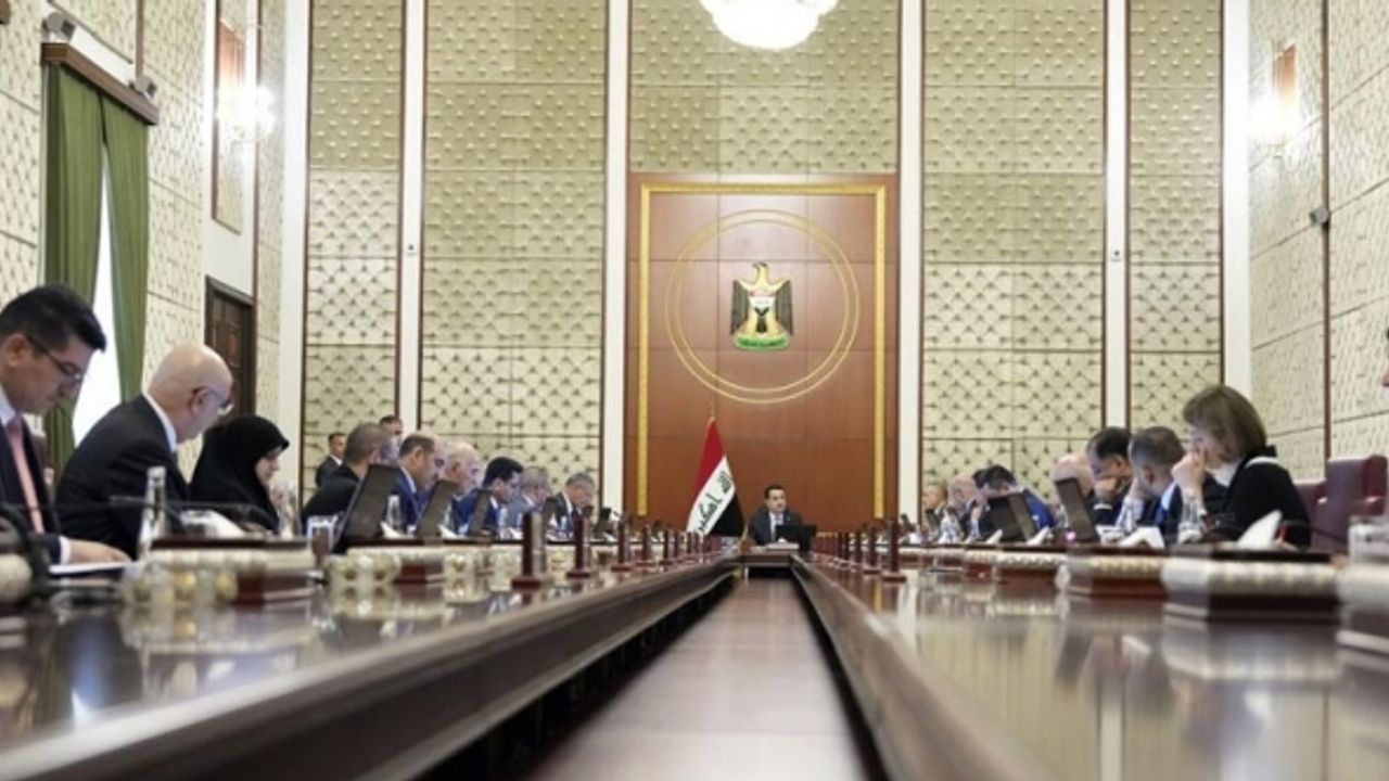 Halbusi’ye bağlı 3 bakan istifa etti