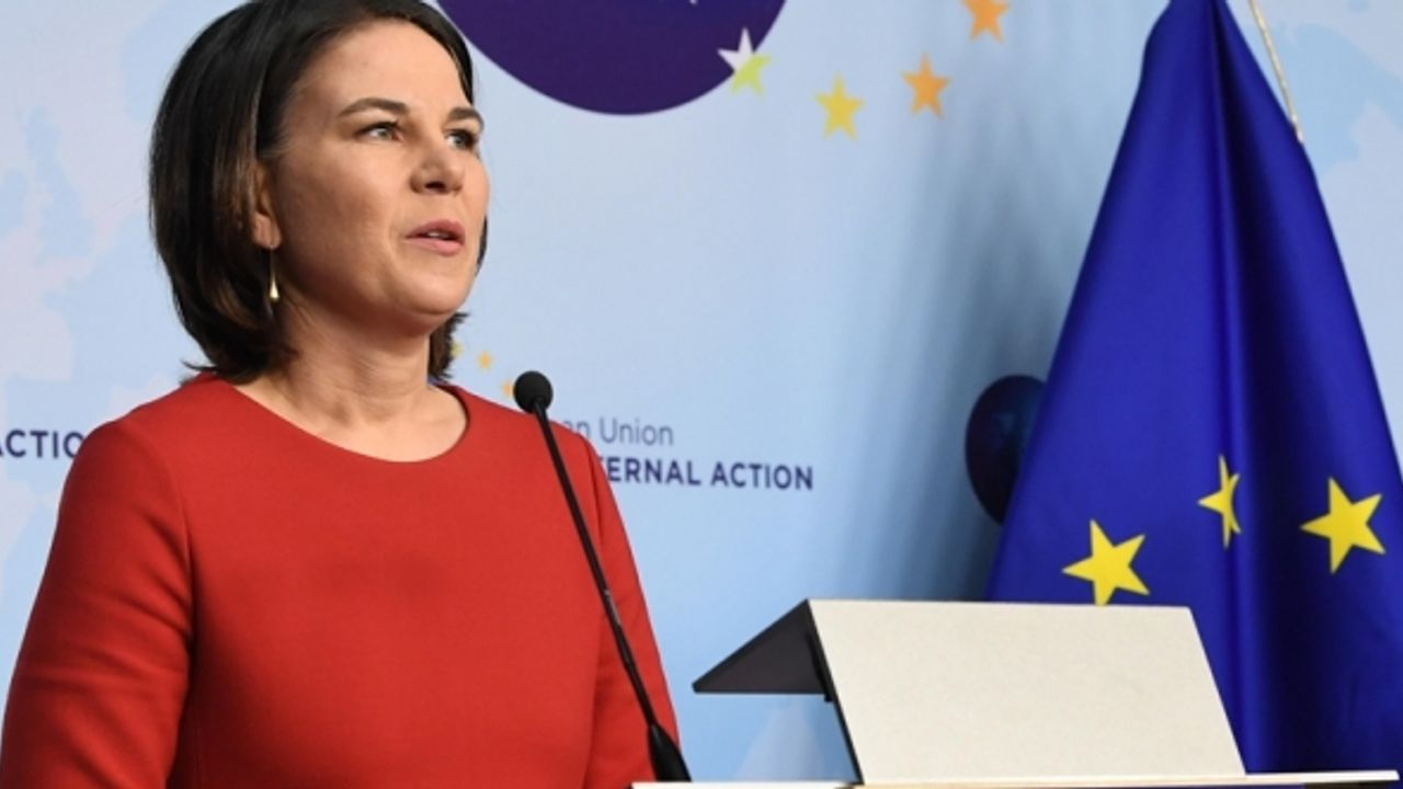 Almanya: "Ukrayna'yı desteklemek kendi güvenlik çıkarlarımıza da uygun"