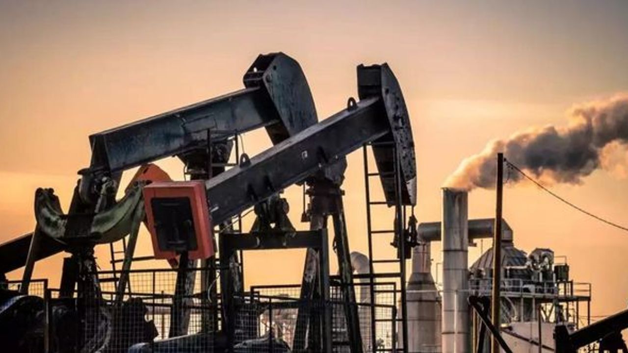 Brent petrolün varil fiyatı 75,71 dolar