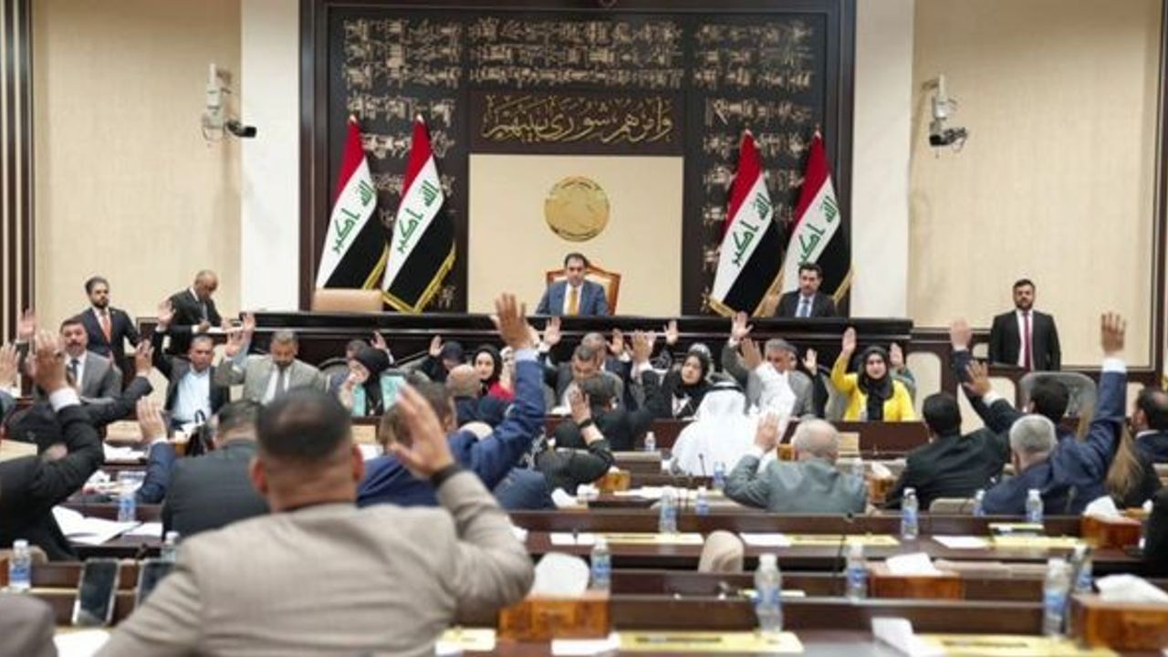 Meclisin yeni başkanının seçimine ilişkin oturum ertelendi