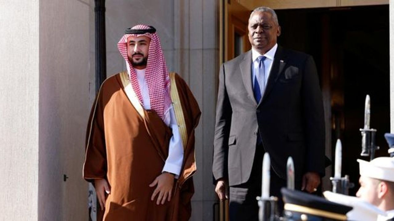 Austin ile Bin Selman, ABD üssüne saldırıları sonrası misillemelerini ele aldı