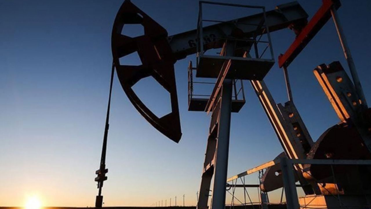 OPEC'in petrol üretimi ocakta azaldı