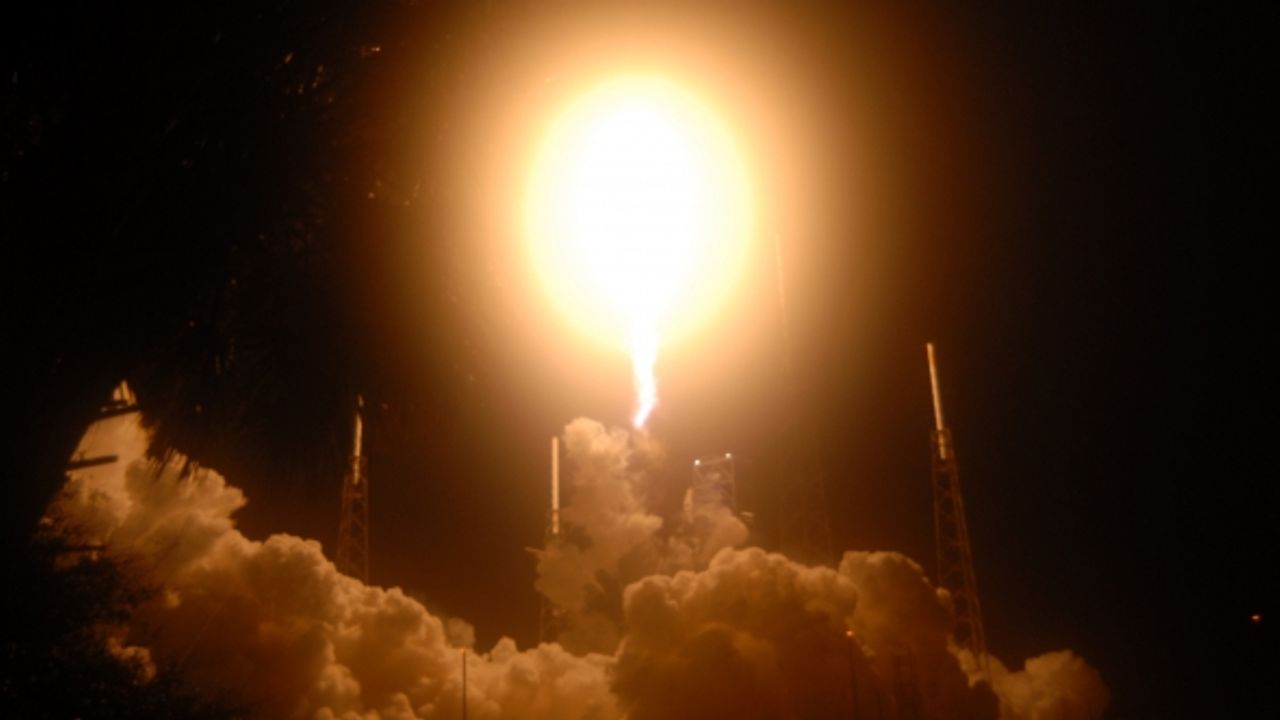 SpaceX, NASA'nın yeni iklim gözlem uydusunu fırlattı